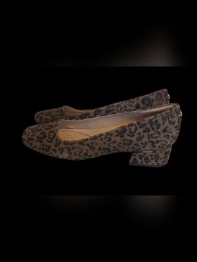 Easy Spirit Brown Leopard Flats